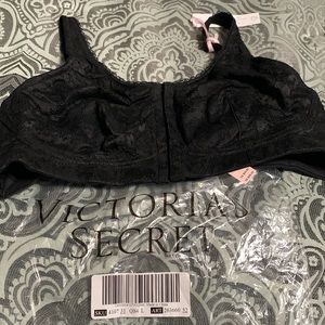 Victoria Secret wide band front and back closure